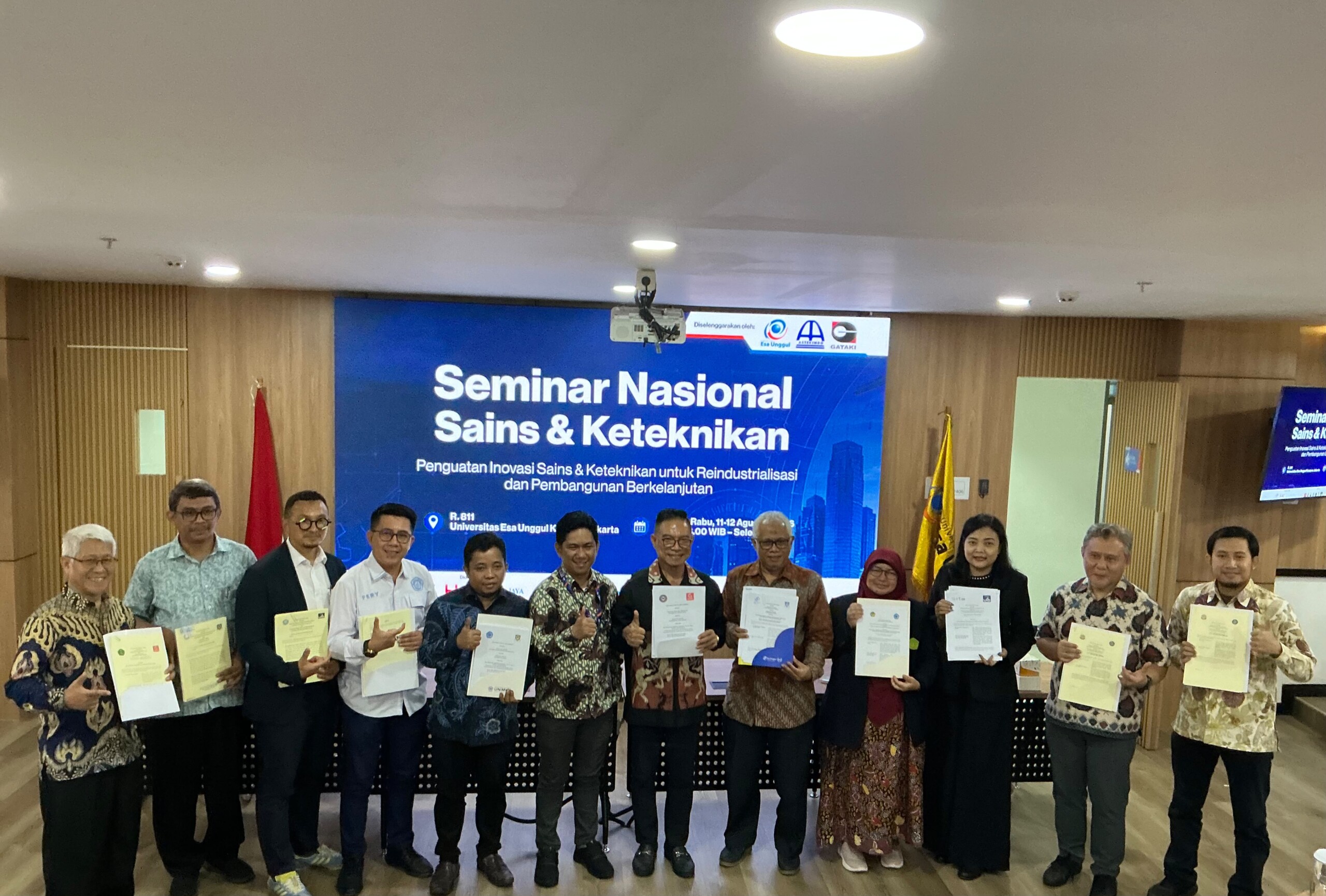 PKS dan IA Seminar Nasional Sains & Keteknikan